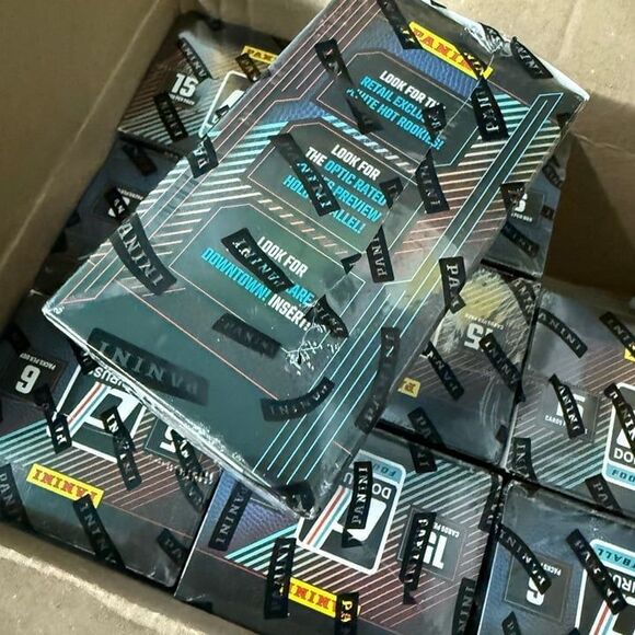 2x 2024 PANINI DONRUSS NFL FOOTBALL TRADING CARD SEALED BLASTER - Picture 3 of 3